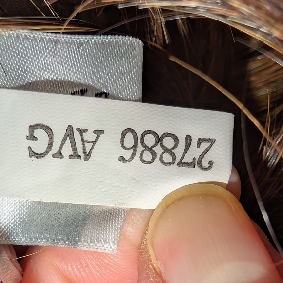 Raquel Welch Signature Collection Hazelnut - Picture 3 of 13